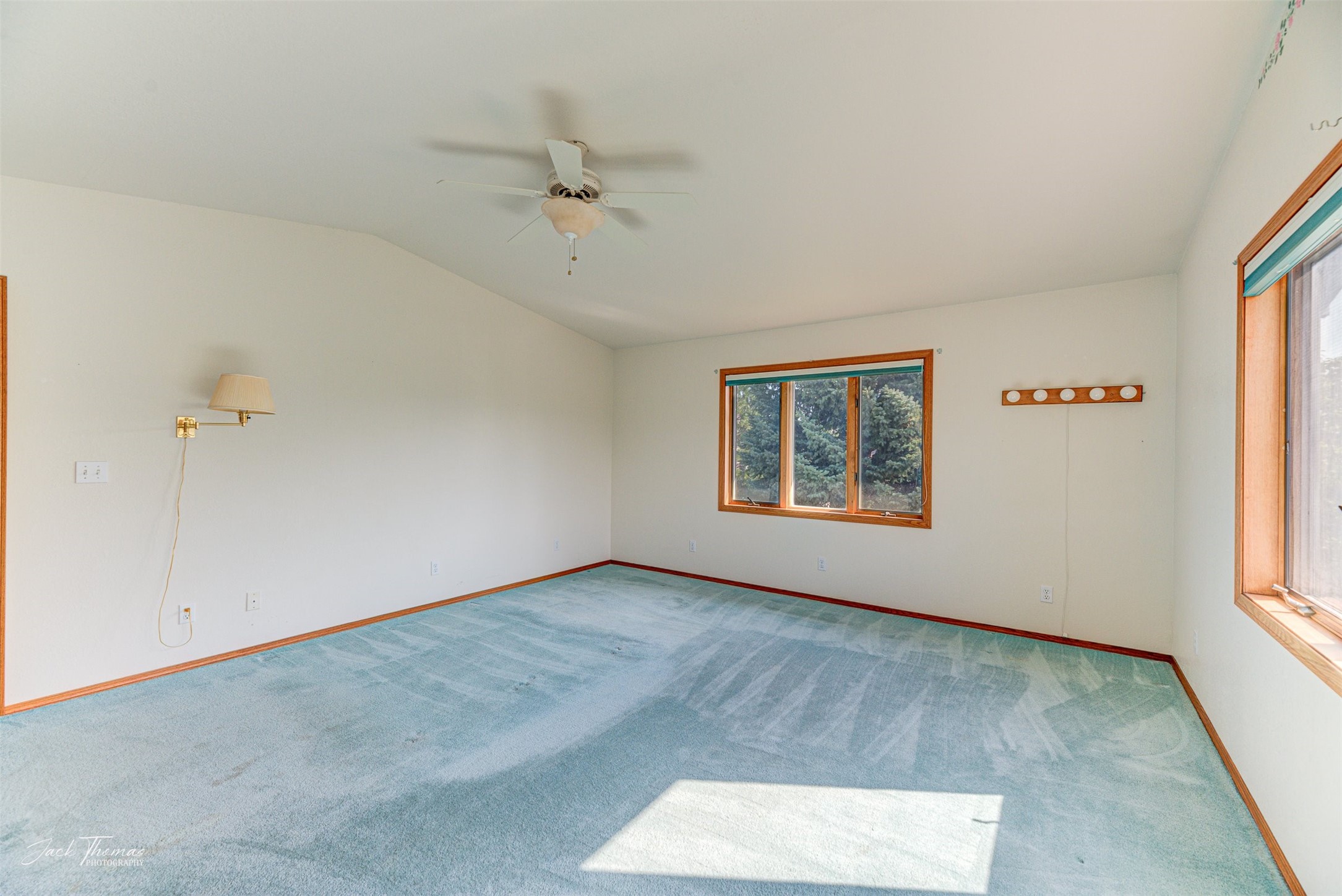 Montana City, Montana 59634, United States, 4 Bedrooms Bedrooms, ,3 BathroomsBathrooms,Residential,Pending,46499