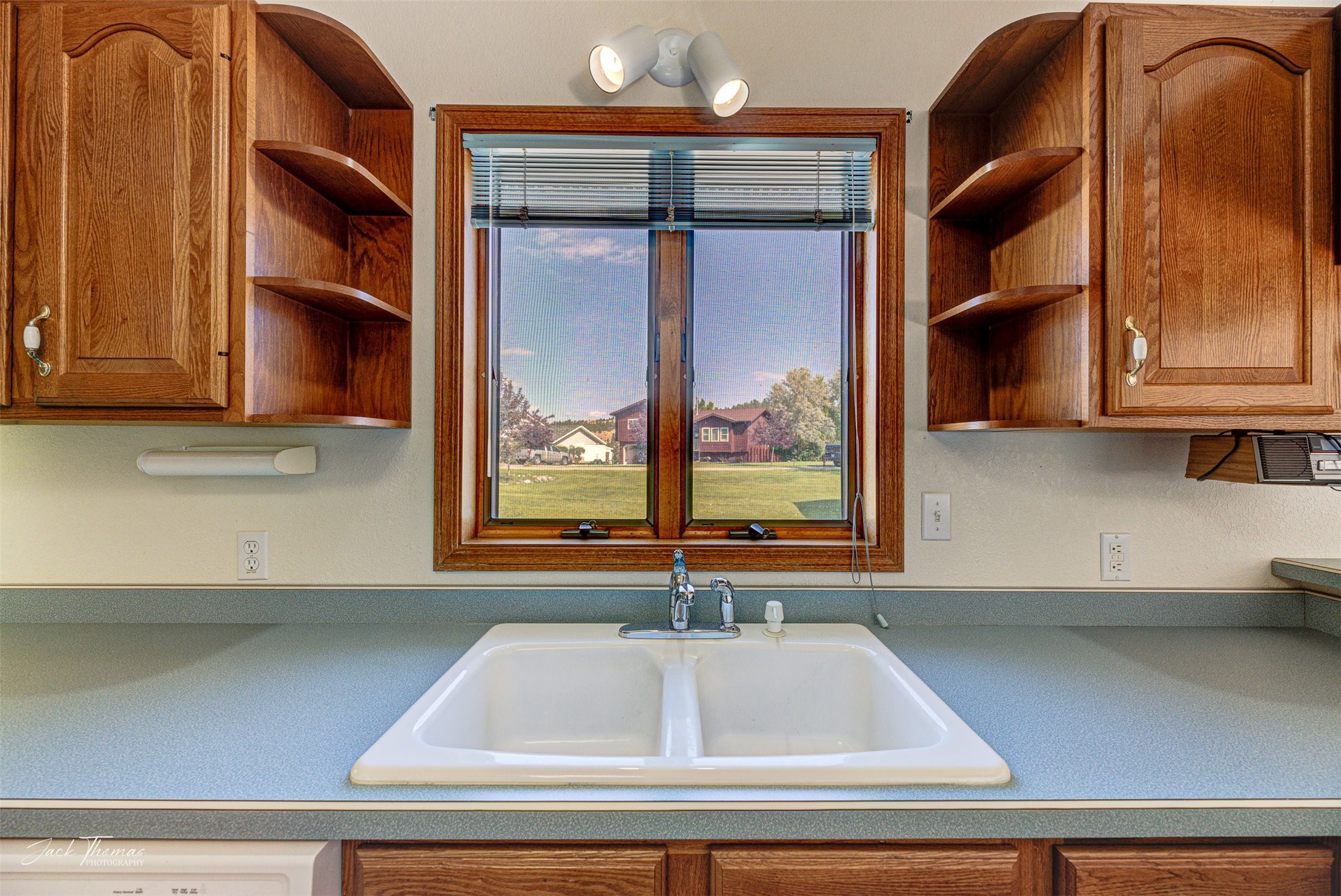 Montana City, Montana 59634, United States, 4 Bedrooms Bedrooms, ,3 BathroomsBathrooms,Residential,Pending,46499