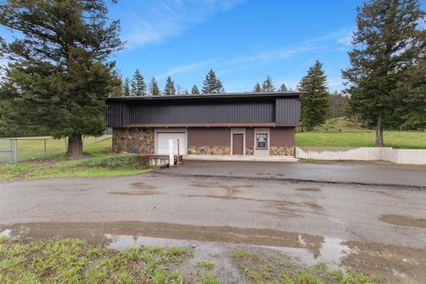 7988 Us Highway 93 N Eureka MT 59917
