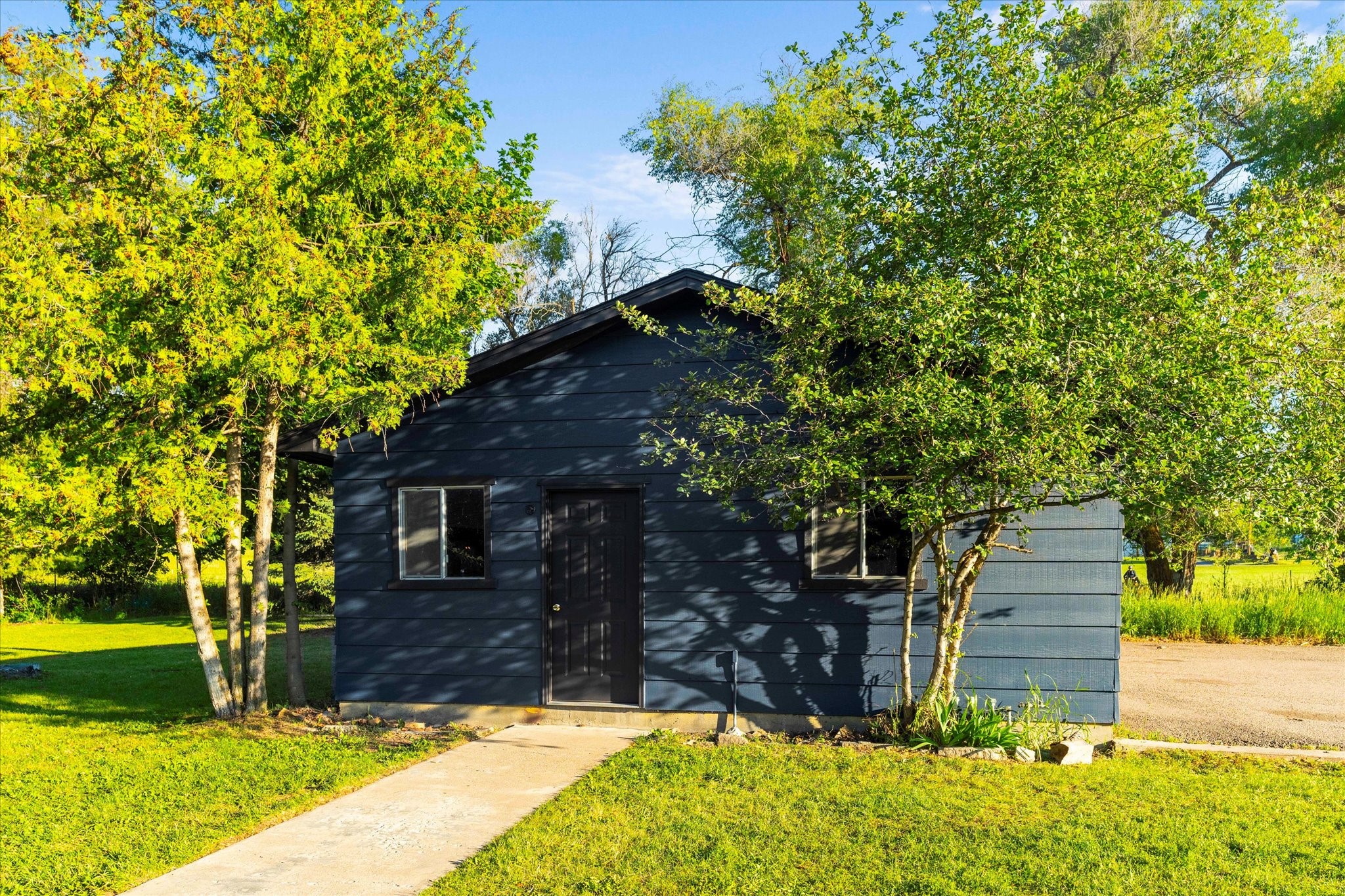 Polson, Montana 59860, United States, 3 Bedrooms Bedrooms, ,2 BathroomsBathrooms,Residential,Active,54316