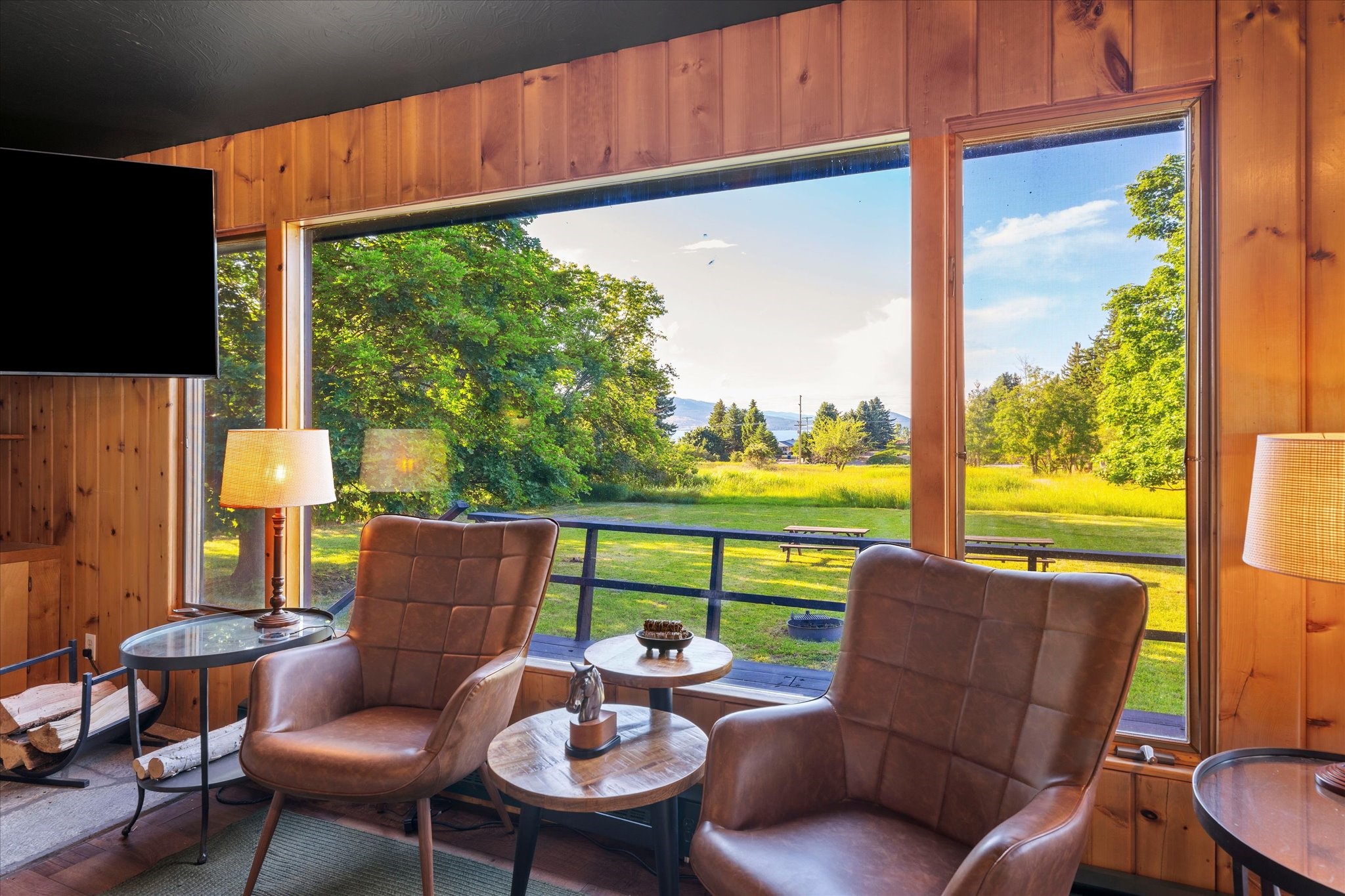 Polson, Montana 59860, United States, 3 Bedrooms Bedrooms, ,2 BathroomsBathrooms,Residential,Active,54316