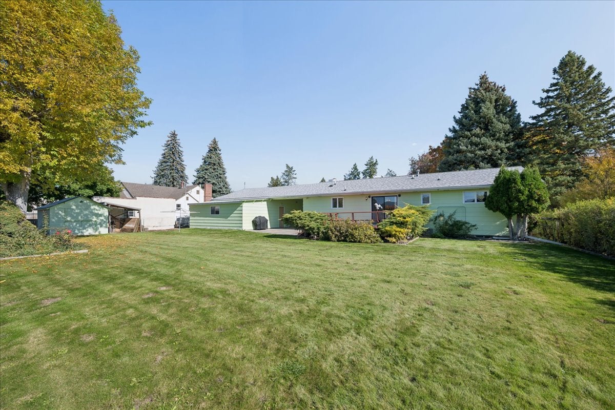 1418 Woodland Avenue