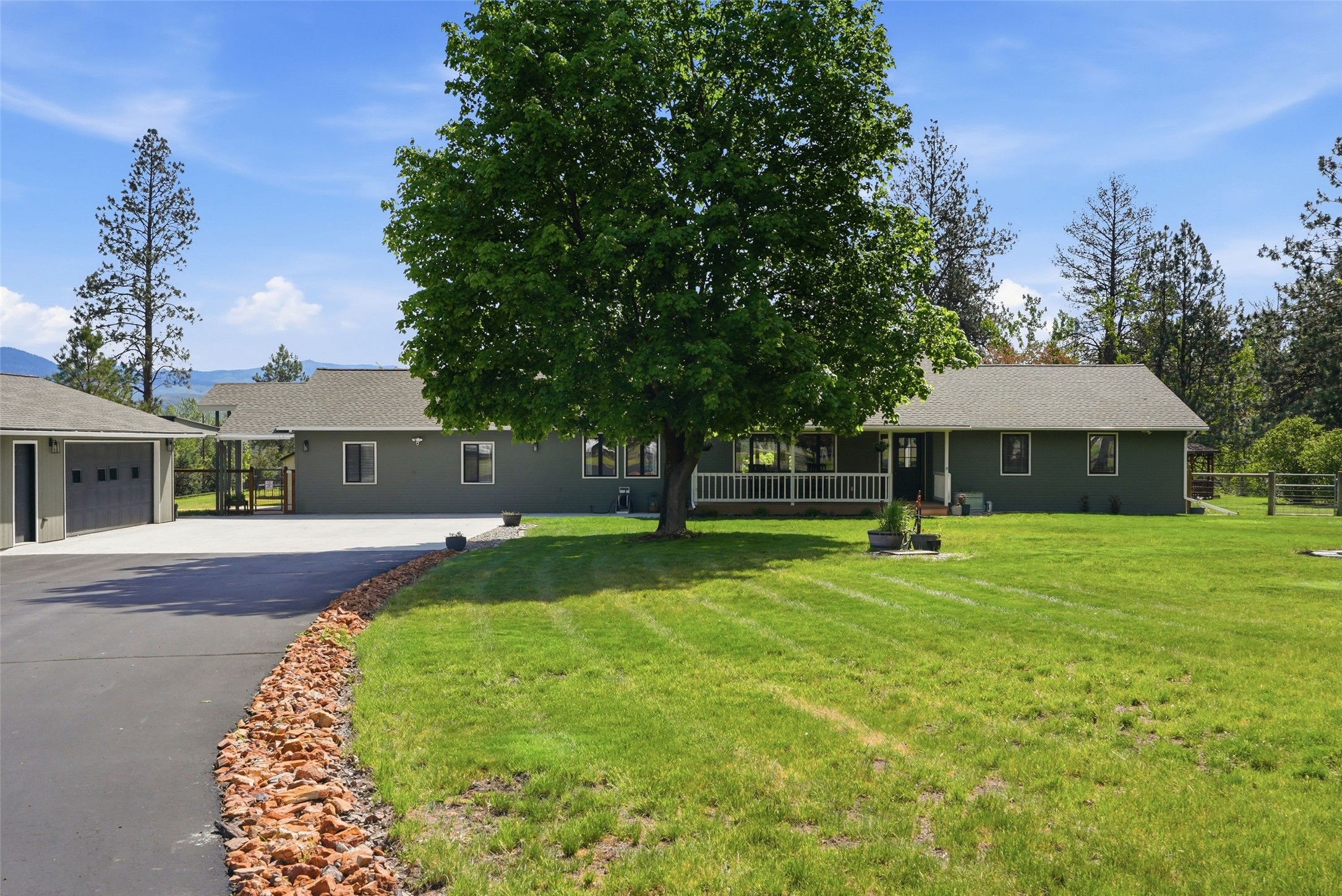 159 Edens Lane