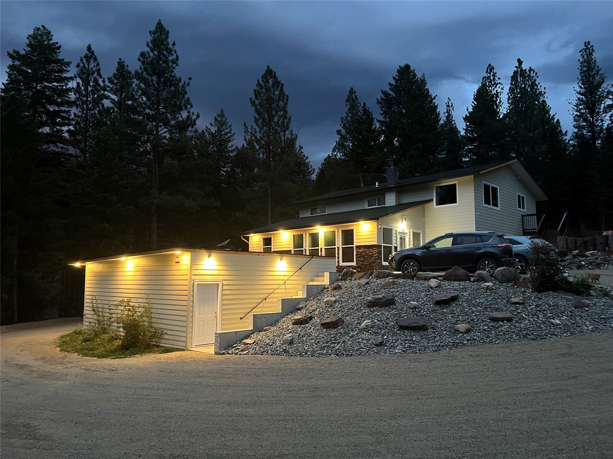 13498 Balsamroot Road
