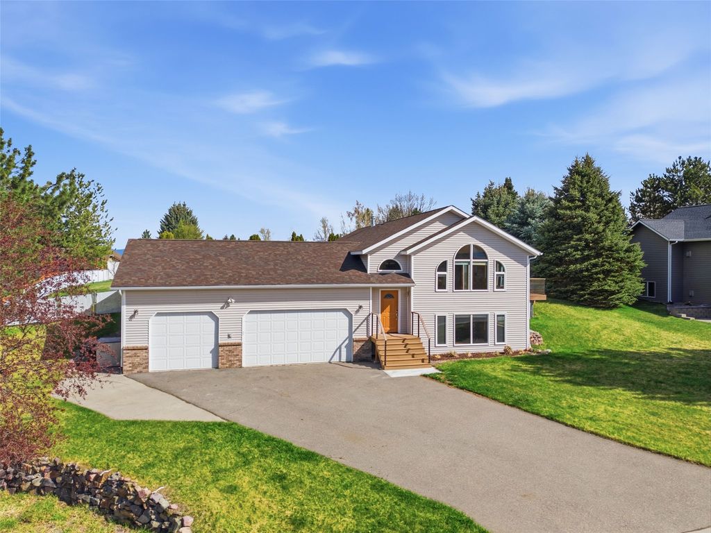 Photo of 3554 Mikes Way, Missoula, MT 59803 (MLS # 30068713)