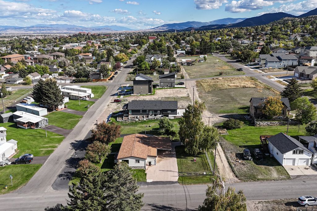 Photo of 1931 Choteau Street, Helena, MT 59601 (MLS # 30057900)