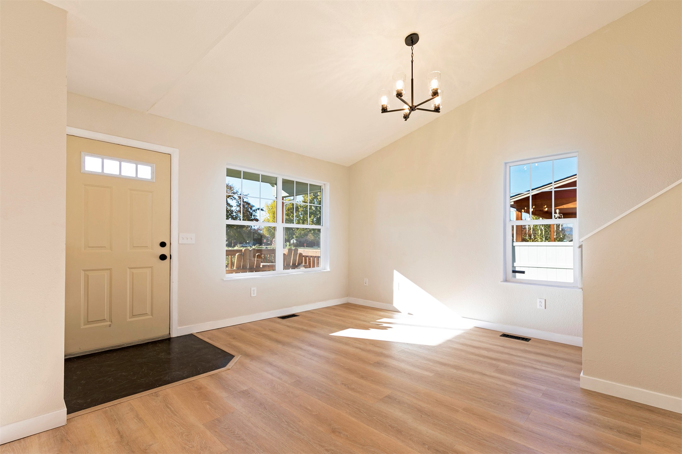 4246 Bordeaux Boulevard