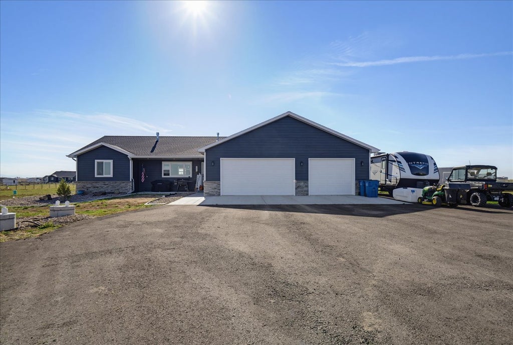 Photo of 132 Leo Lane, Great Falls, MT 59404 (MLS # 30080197)