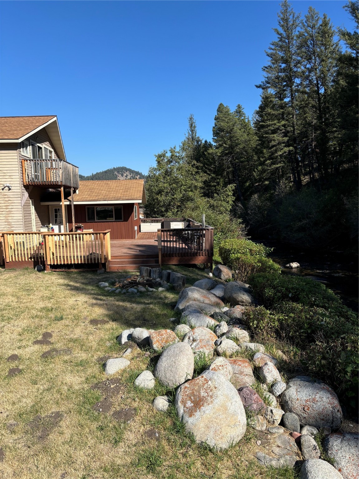 11 Maxville Road