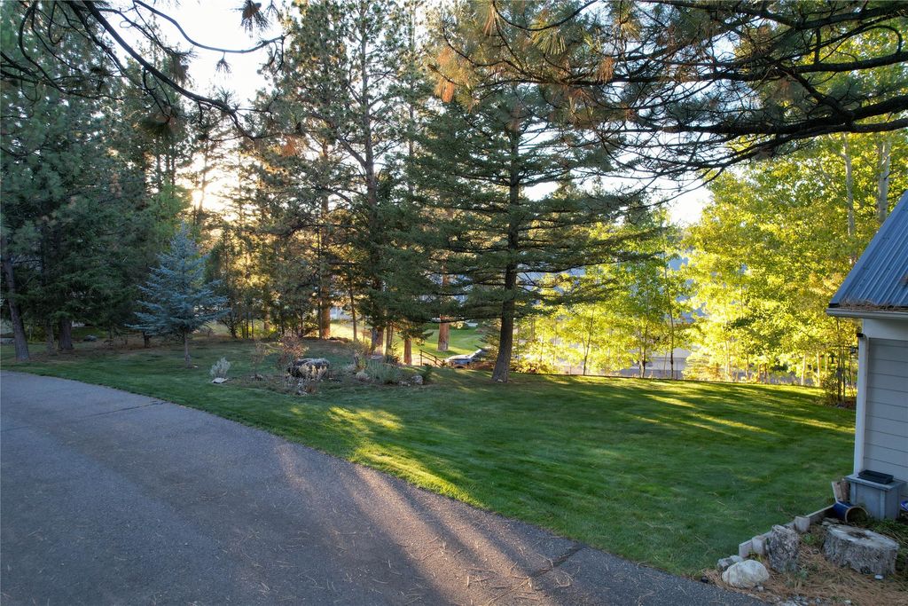Photo of 3 Stoney Brook Drive #B, Clancy, MT 59634 (MLS # 30059887)