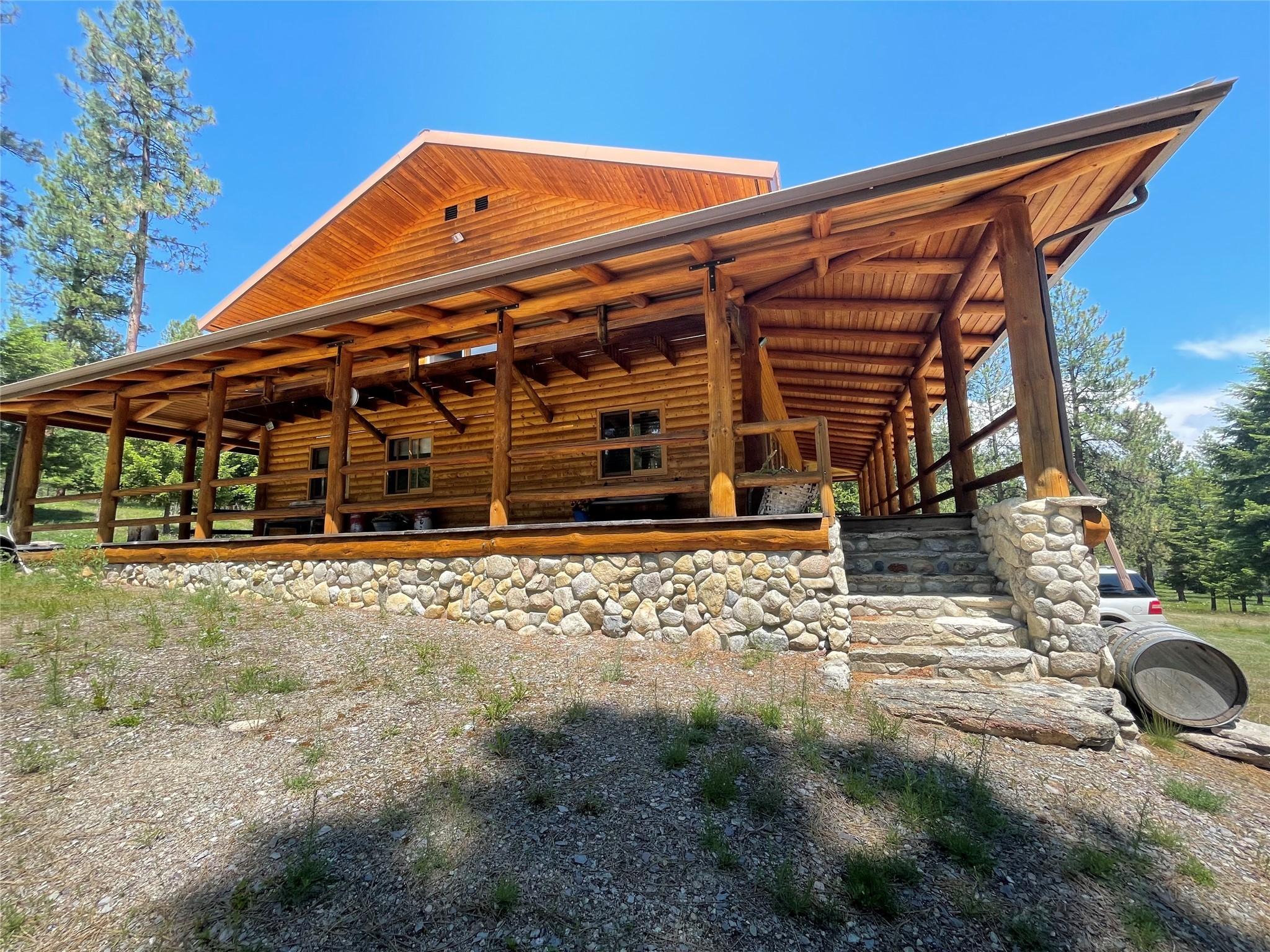 560 Hayes Creek Road