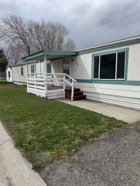 Photo of 1840 Chestnut Street, Helena, MT 59601 (MLS # 30069005)