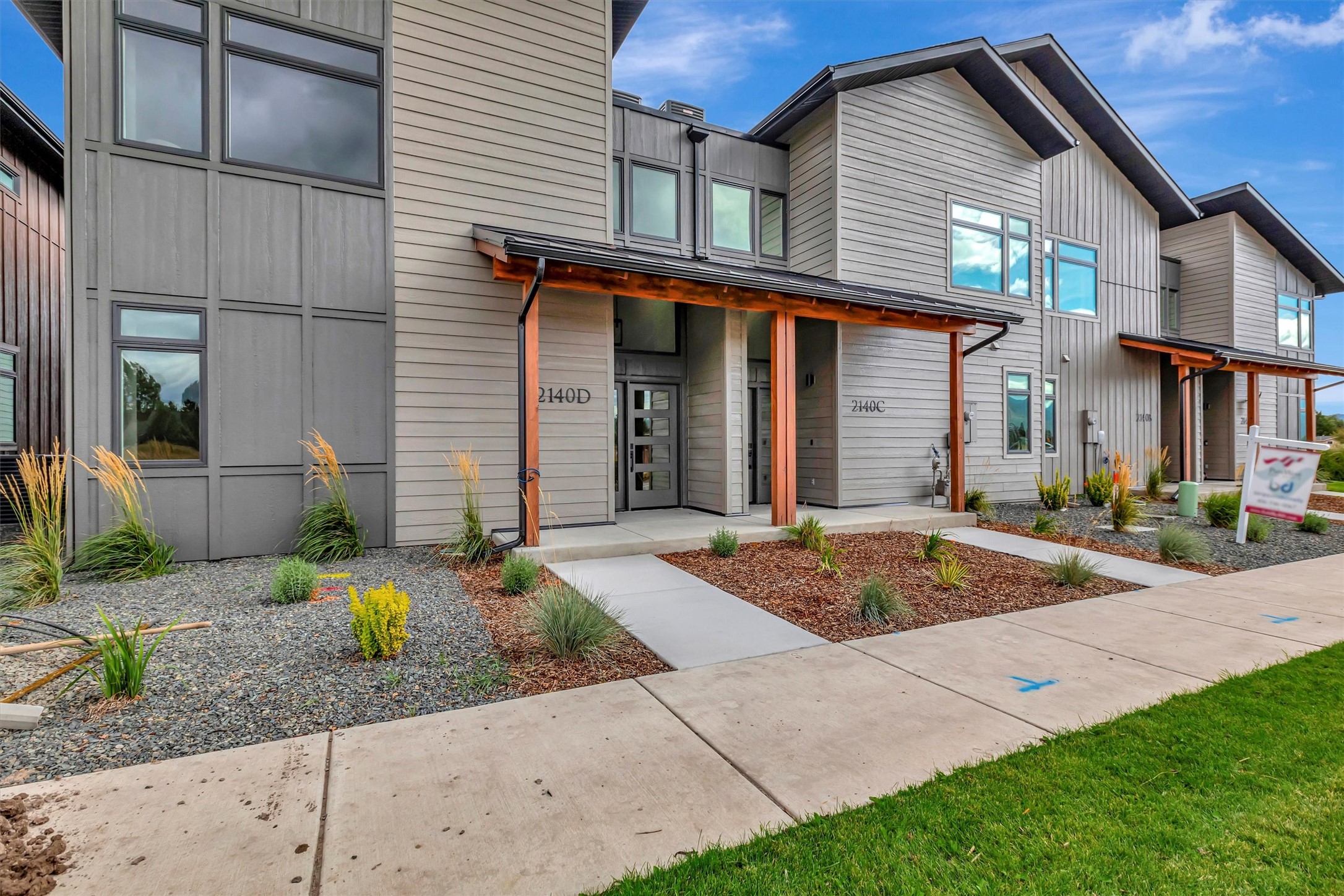 2150 Chuck Wagon Drive B