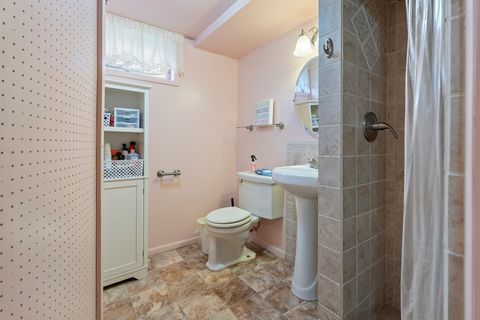 Tiny photo for 2215 E 6th Avenue, Helena, MT 59601 (MLS # 30069145)