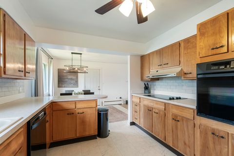 Tiny photo for 2215 E 6th Avenue, Helena, MT 59601 (MLS # 30069145)