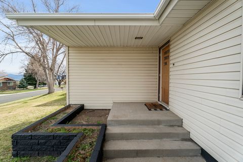 Tiny photo for 2215 E 6th Avenue, Helena, MT 59601 (MLS # 30069145)