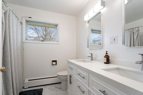 Tiny photo for 2215 E 6th Avenue, Helena, MT 59601 (MLS # 30069145)