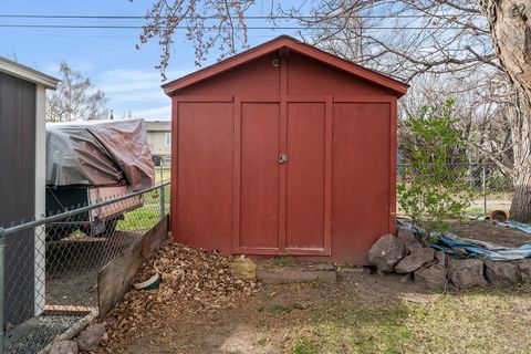 Tiny photo for 2215 E 6th Avenue, Helena, MT 59601 (MLS # 30069145)