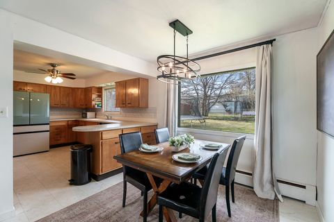 Tiny photo for 2215 E 6th Avenue, Helena, MT 59601 (MLS # 30069145)