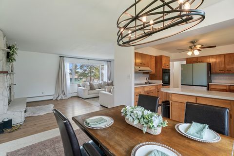 Tiny photo for 2215 E 6th Avenue, Helena, MT 59601 (MLS # 30069145)