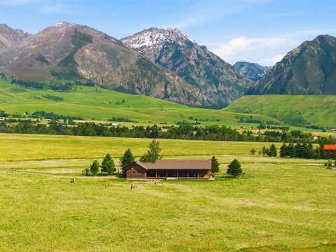 Photo of 16 Cutthroat Lane, Livingston, MT 59047 (MLS # 30074004)