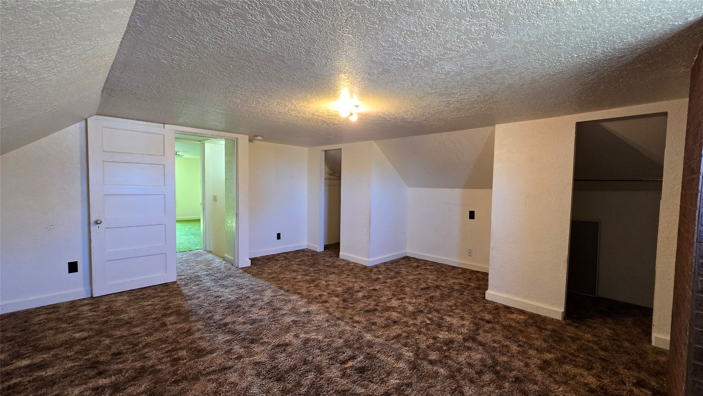 Kalispell, Montana 59901, United States, 3 Bedrooms Bedrooms, ,1 BathroomBathrooms,Residential,Pending,118729