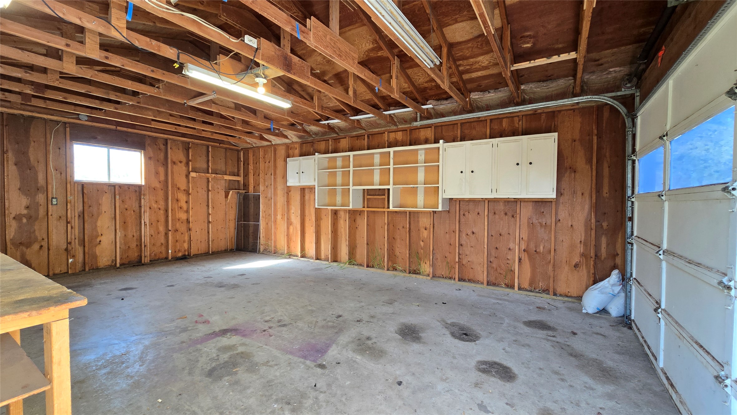 Kalispell, Montana 59901, United States, 3 Bedrooms Bedrooms, ,1 BathroomBathrooms,Residential,Pending,118729