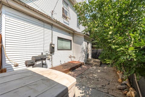 Tiny photo for 321 W 6th Street, Anaconda, MT 59711 (MLS # 30076437)