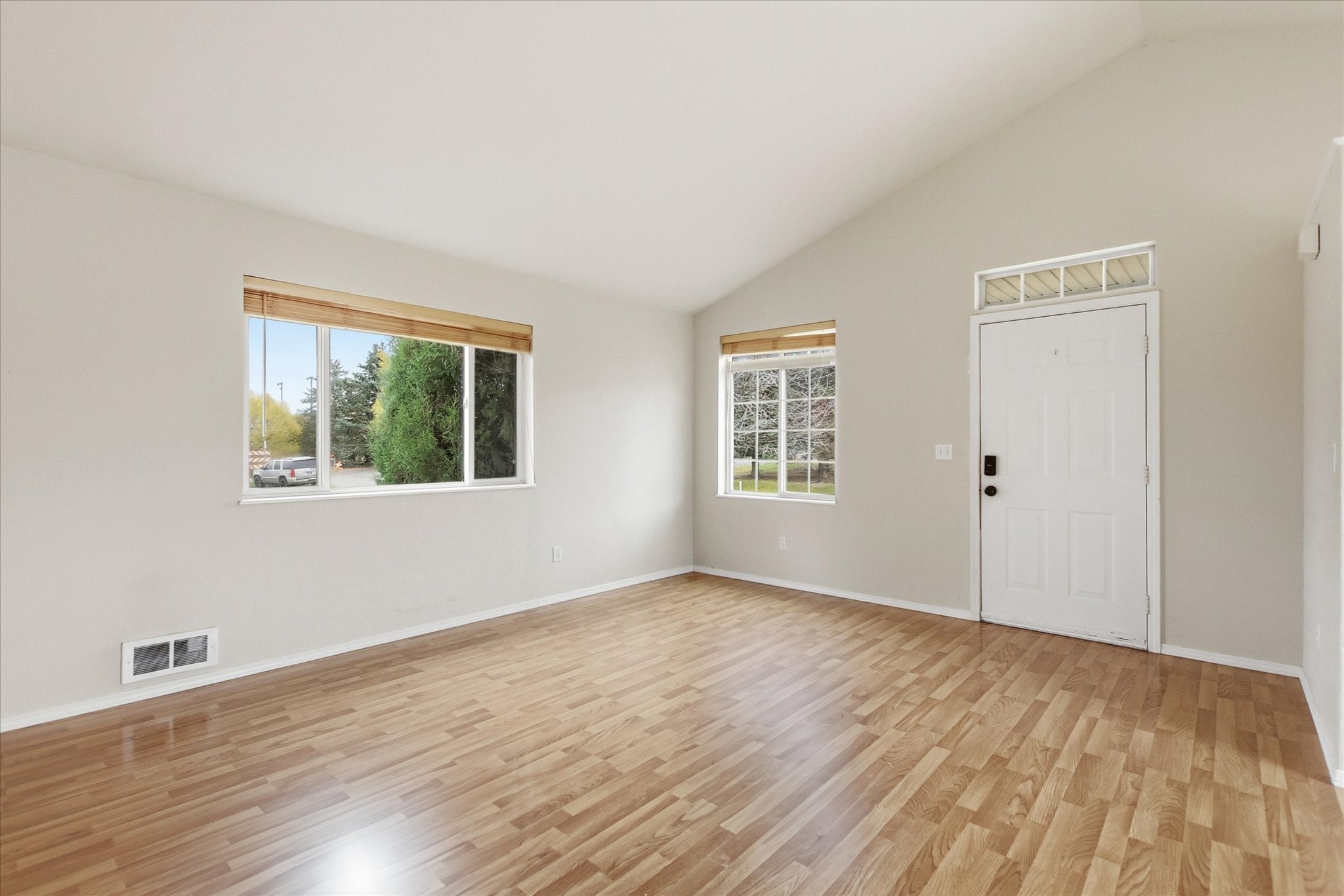 2047 S Meadows Drive