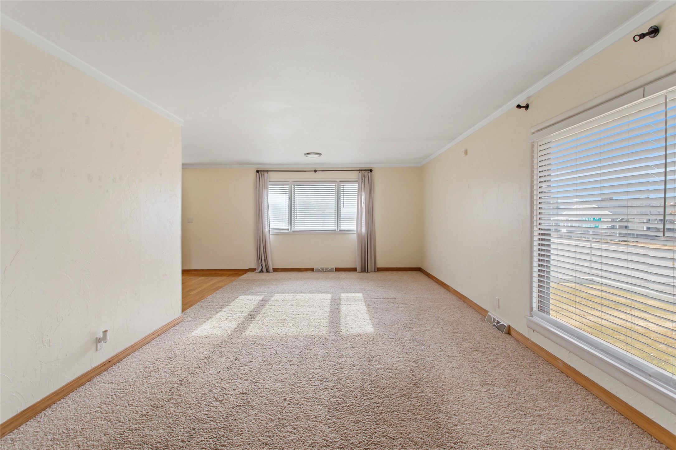 Butte, Montana 59701, United States, 4 Bedrooms Bedrooms, ,2 BathroomsBathrooms,Residential,Pending,24884