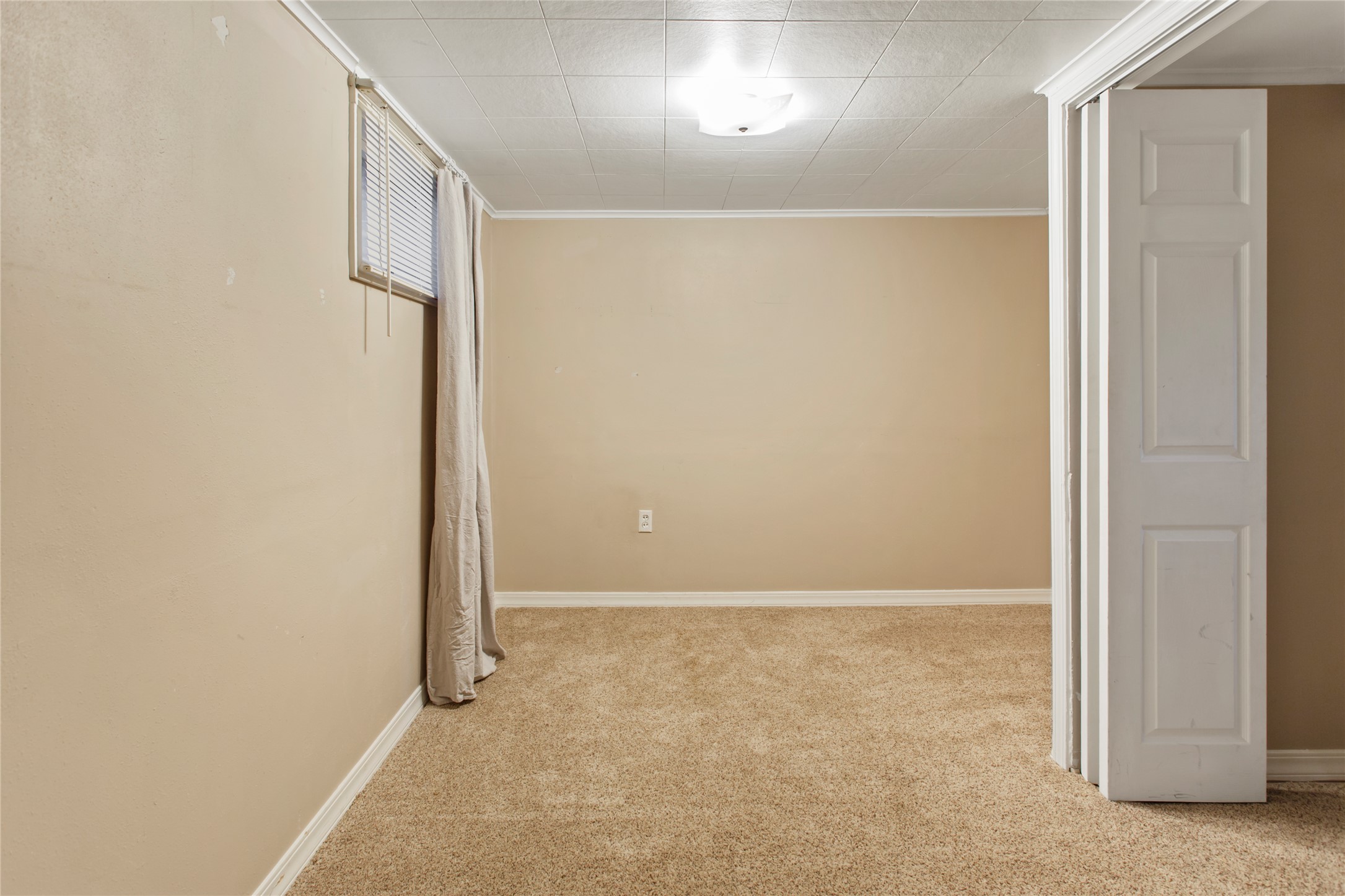 Butte, Montana 59701, United States, 4 Bedrooms Bedrooms, ,2 BathroomsBathrooms,Residential,Pending,24884