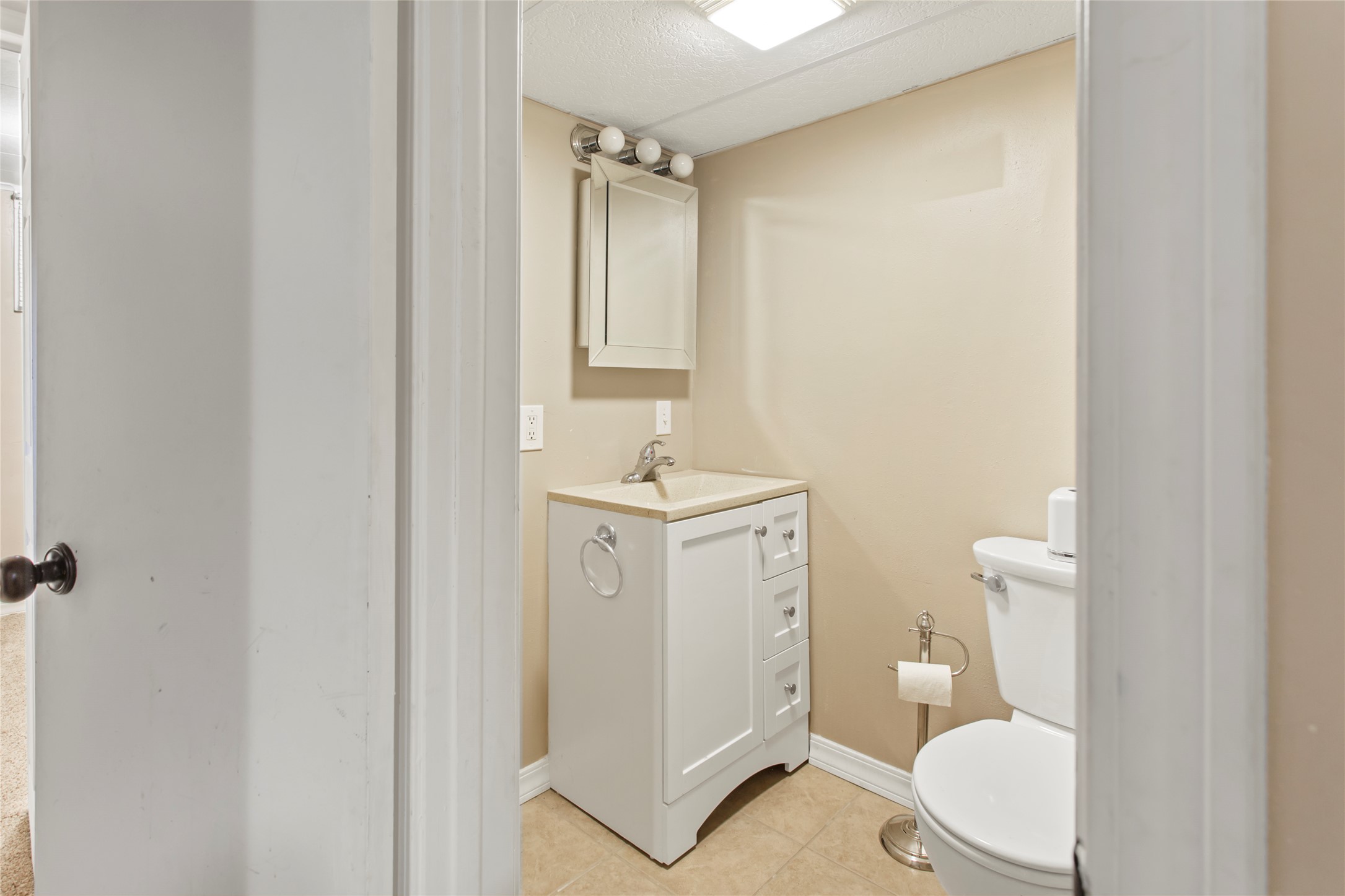 Butte, Montana 59701, United States, 4 Bedrooms Bedrooms, ,2 BathroomsBathrooms,Residential,Pending,24884