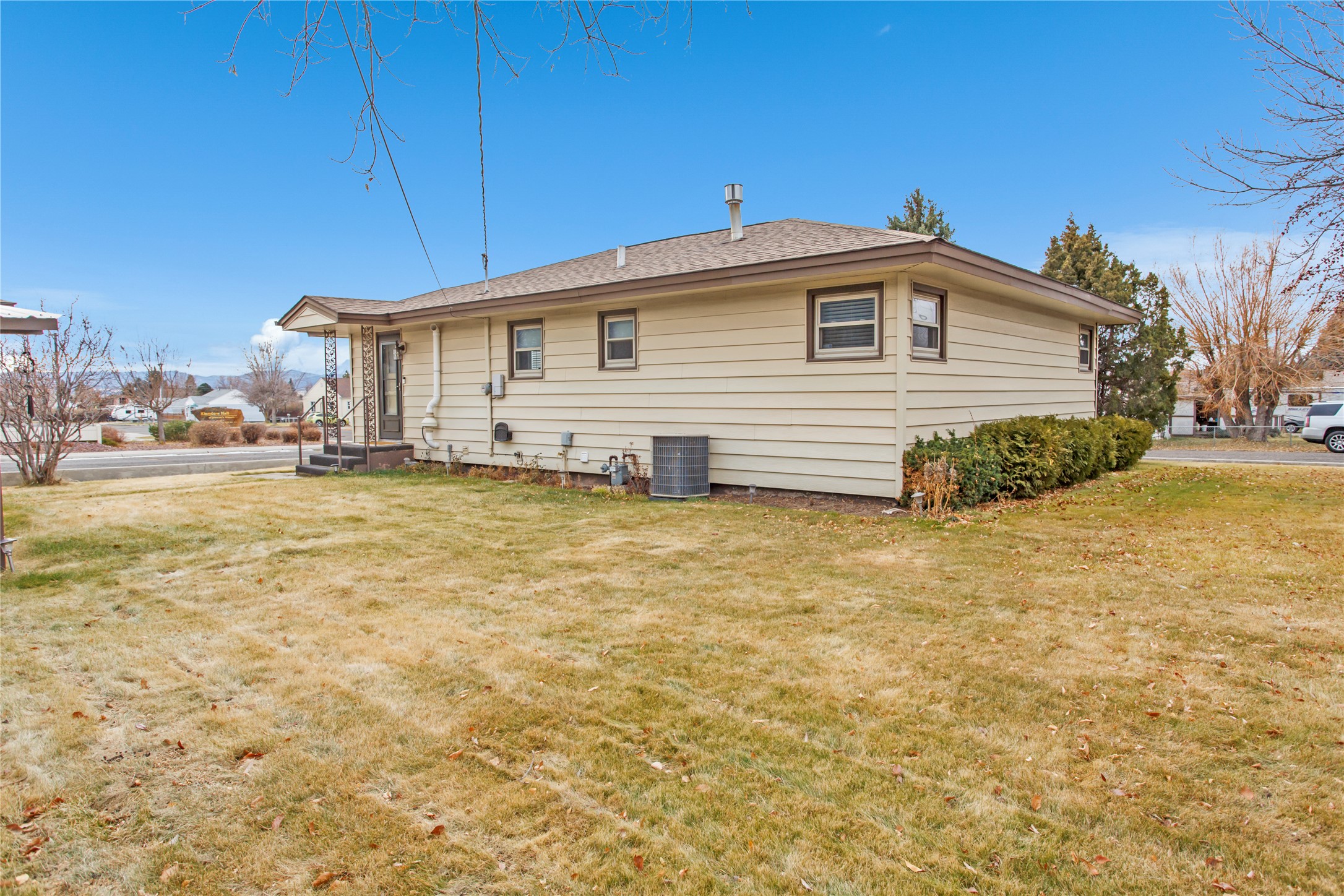 Butte, Montana 59701, United States, 4 Bedrooms Bedrooms, ,2 BathroomsBathrooms,Residential,Pending,24884