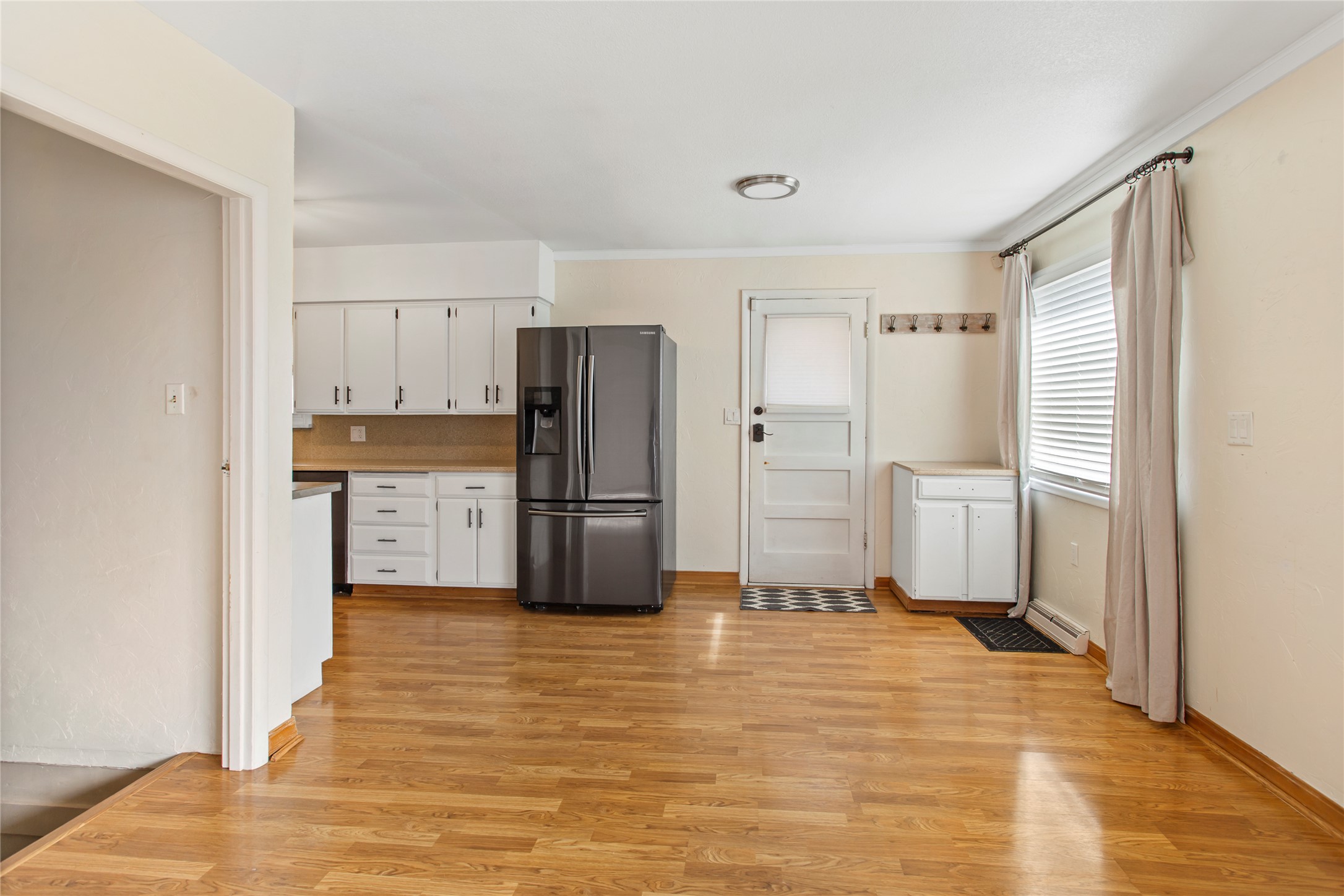 Butte, Montana 59701, United States, 4 Bedrooms Bedrooms, ,2 BathroomsBathrooms,Residential,Pending,24884