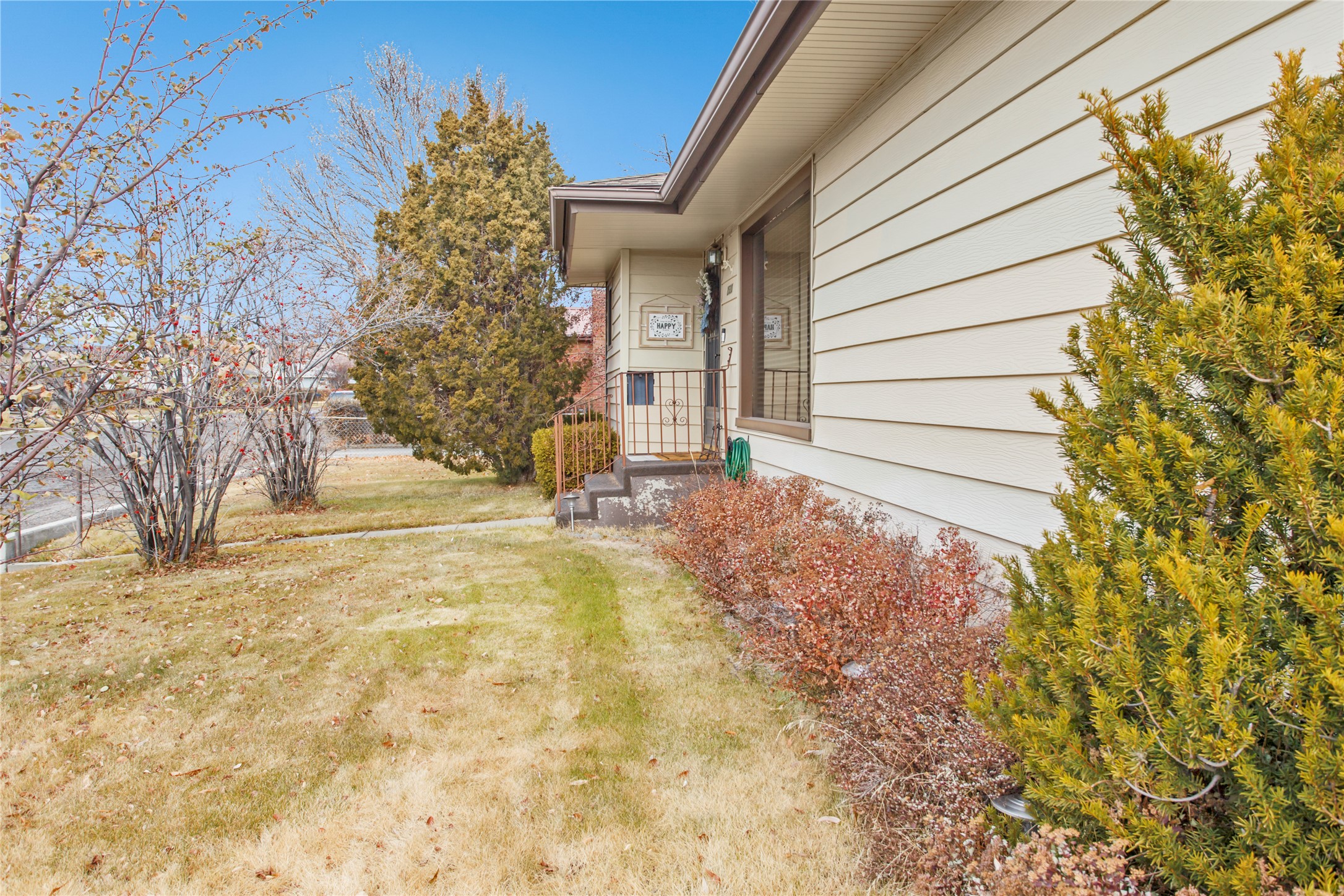 Butte, Montana 59701, United States, 4 Bedrooms Bedrooms, ,2 BathroomsBathrooms,Residential,Pending,24884