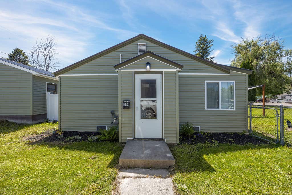 Photo of 834 2nd Street W, Kalispell, MT 59901 (MLS # 30072731)