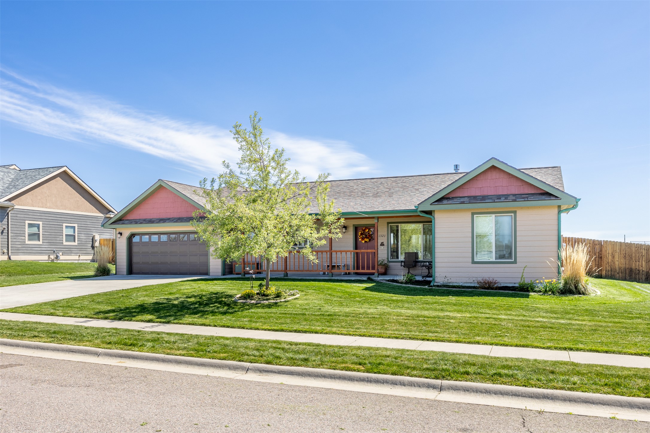 1321 Creekside Drive