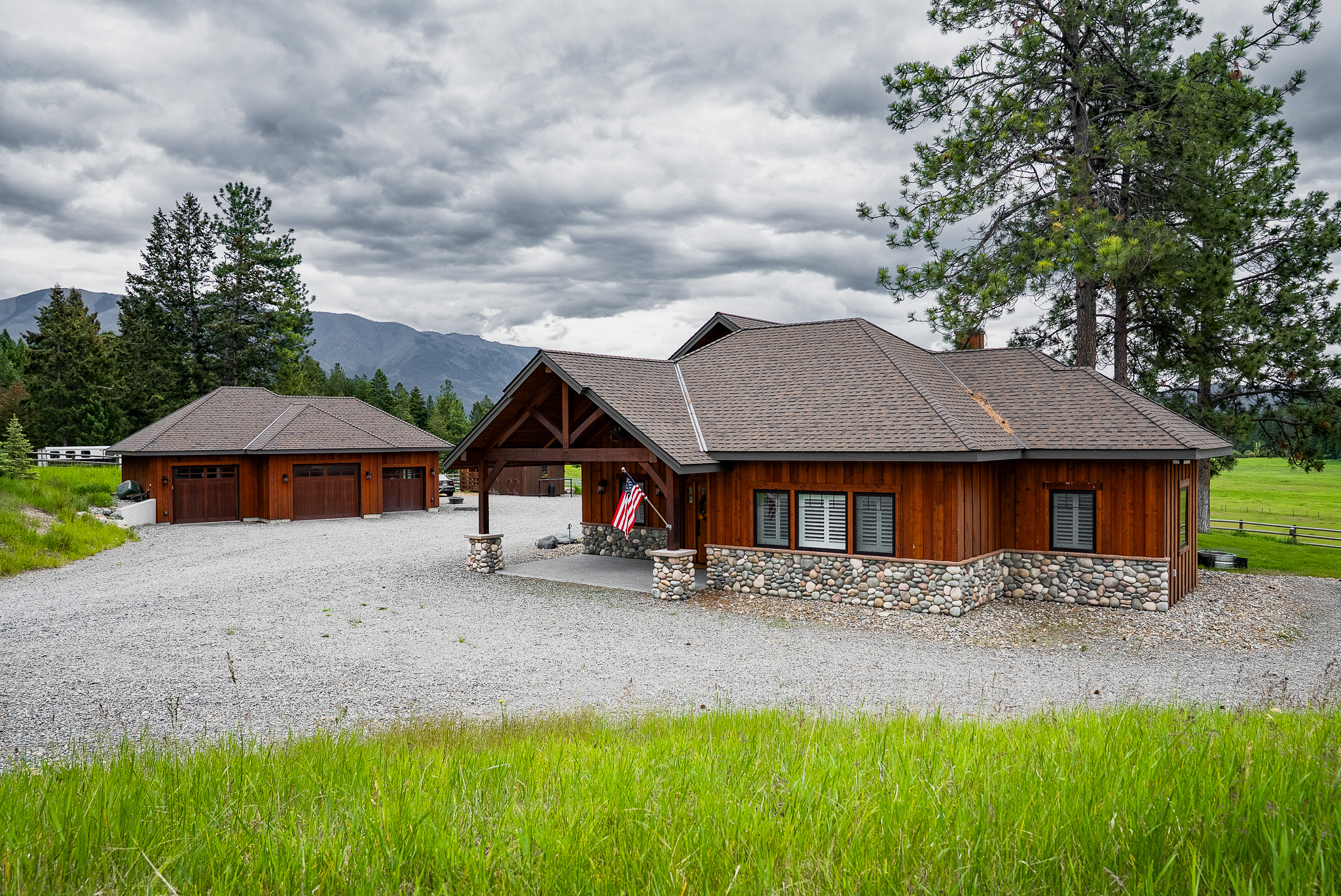 950 Eagle Lake Loop