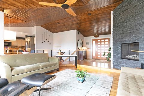 Tiny photo for 6 Starview Court, Missoula, MT 59802 (MLS # 30069737)