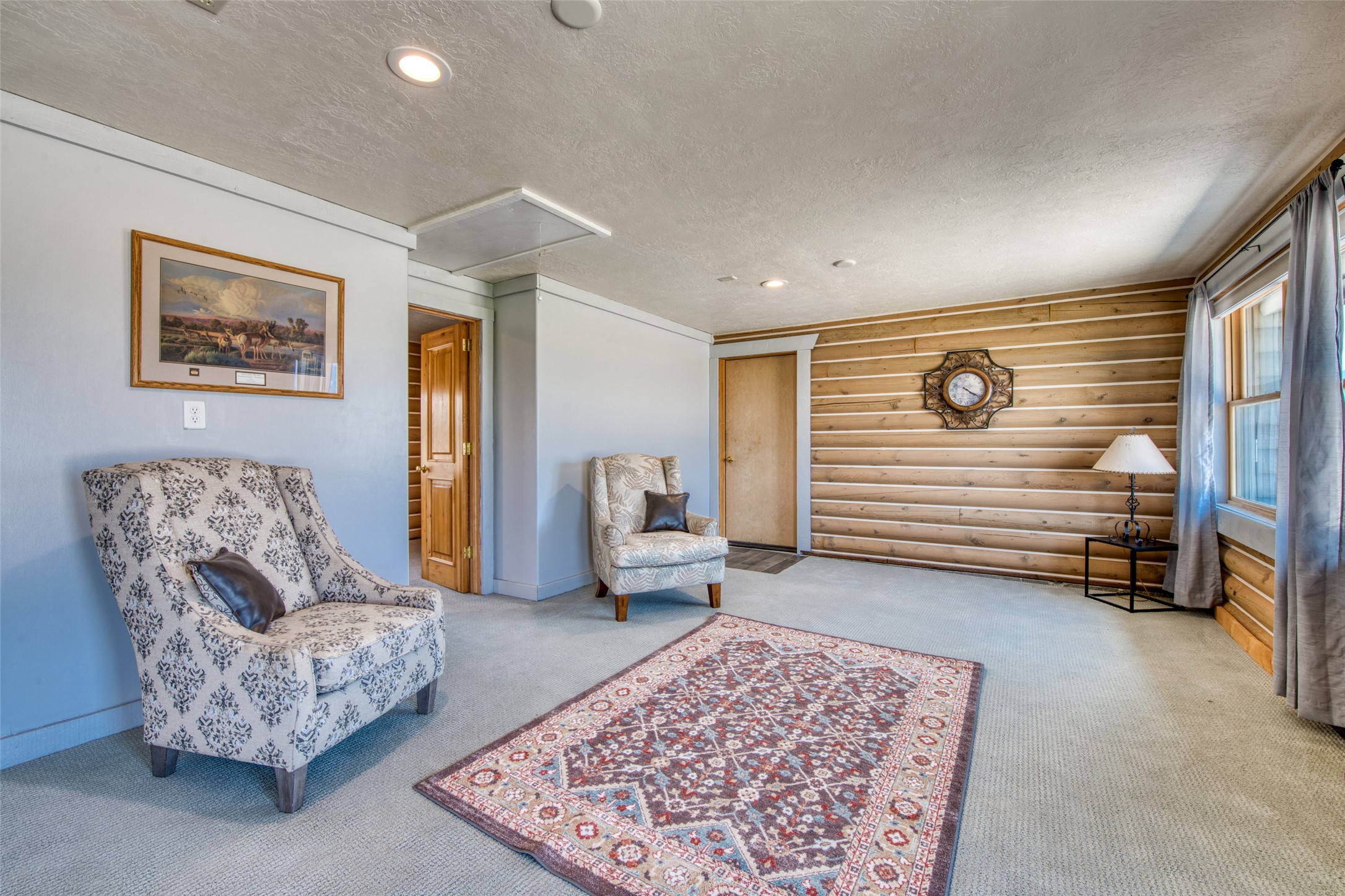 Hamilton, Montana 59840, United States, 3 Bedrooms Bedrooms, ,3 BathroomsBathrooms,Residential,Active,104354