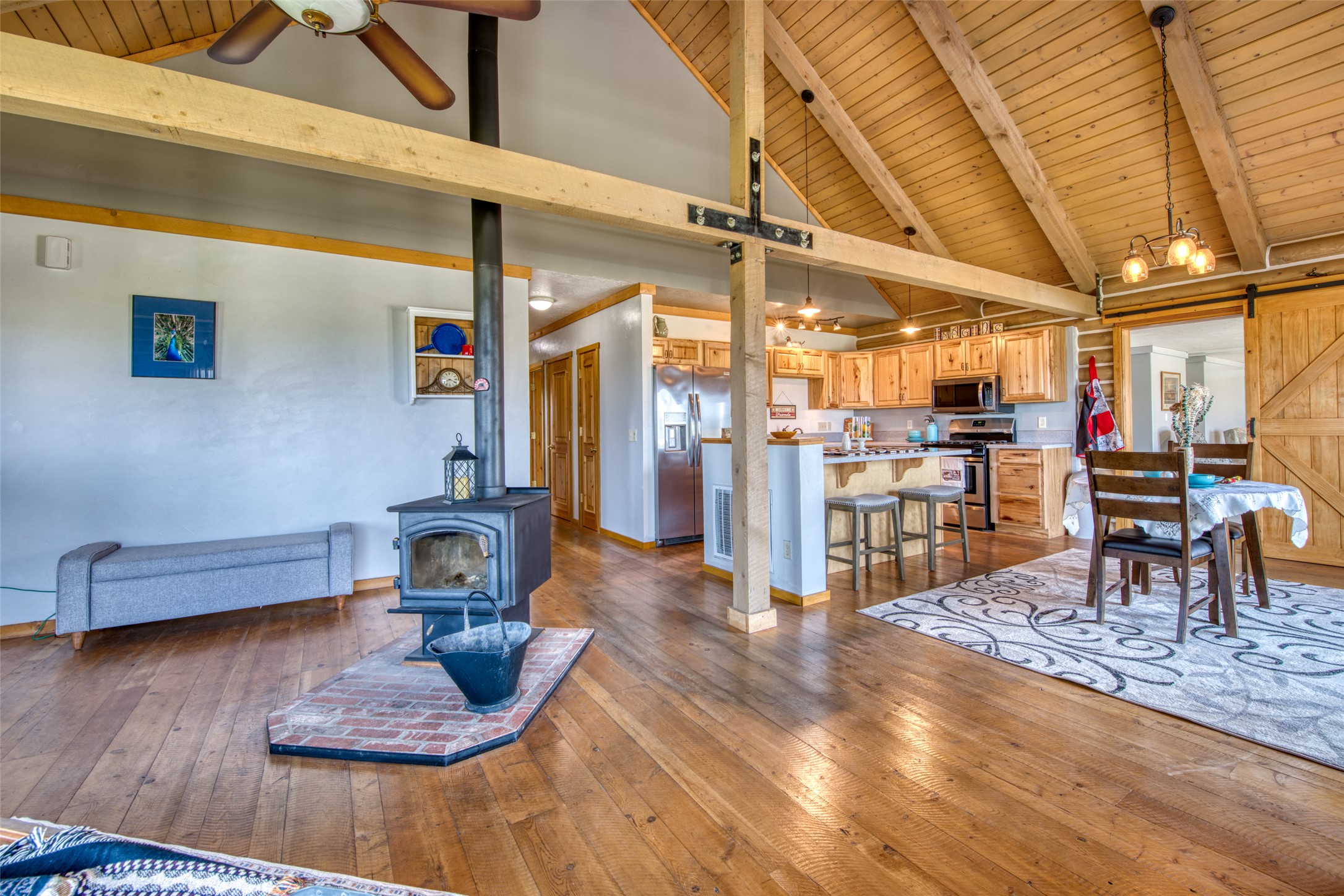 Hamilton, Montana 59840, United States, 3 Bedrooms Bedrooms, ,3 BathroomsBathrooms,Residential,Active,104354