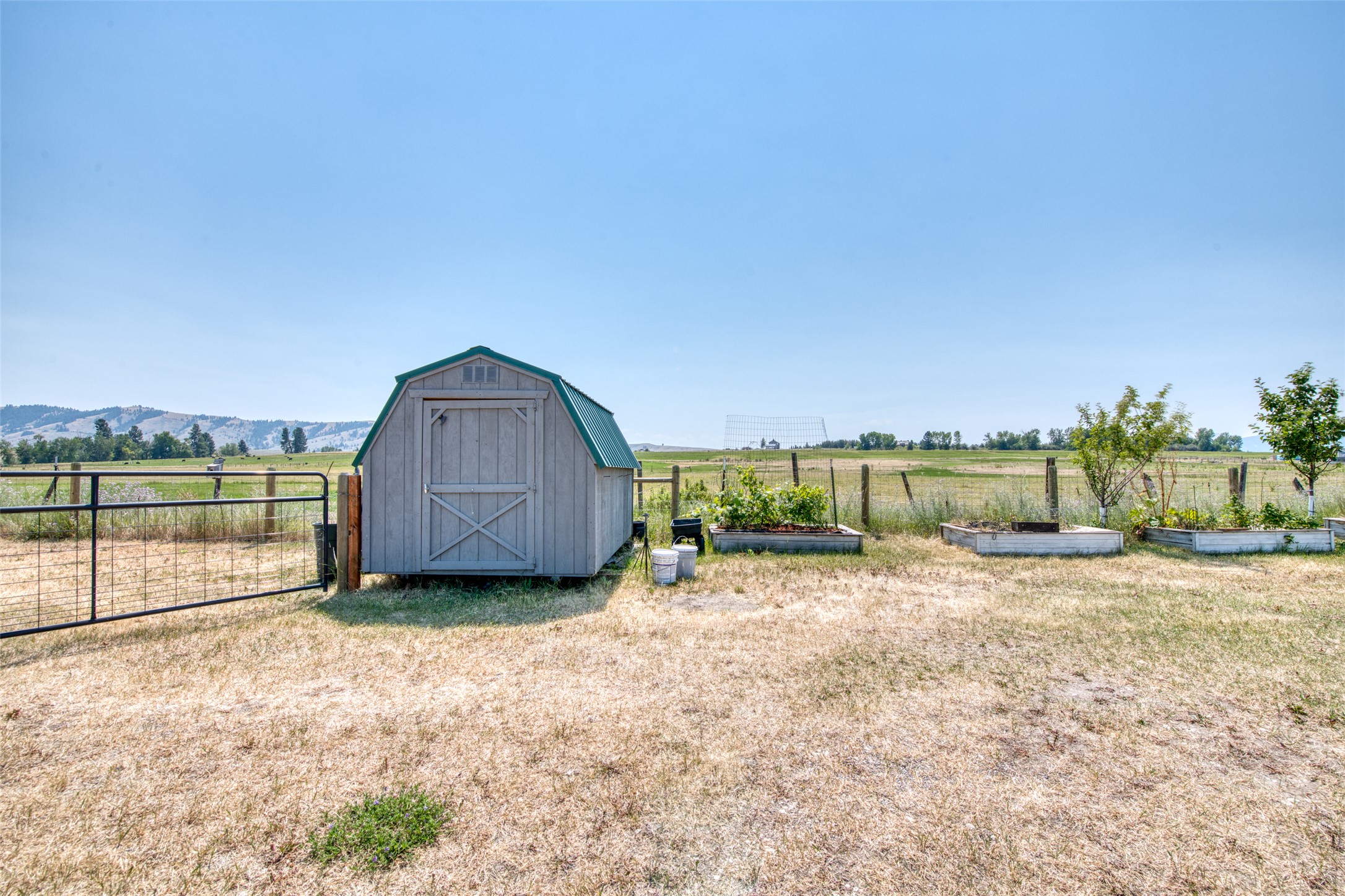 Hamilton, Montana 59840, United States, 3 Bedrooms Bedrooms, ,3 BathroomsBathrooms,Residential,Active,104354