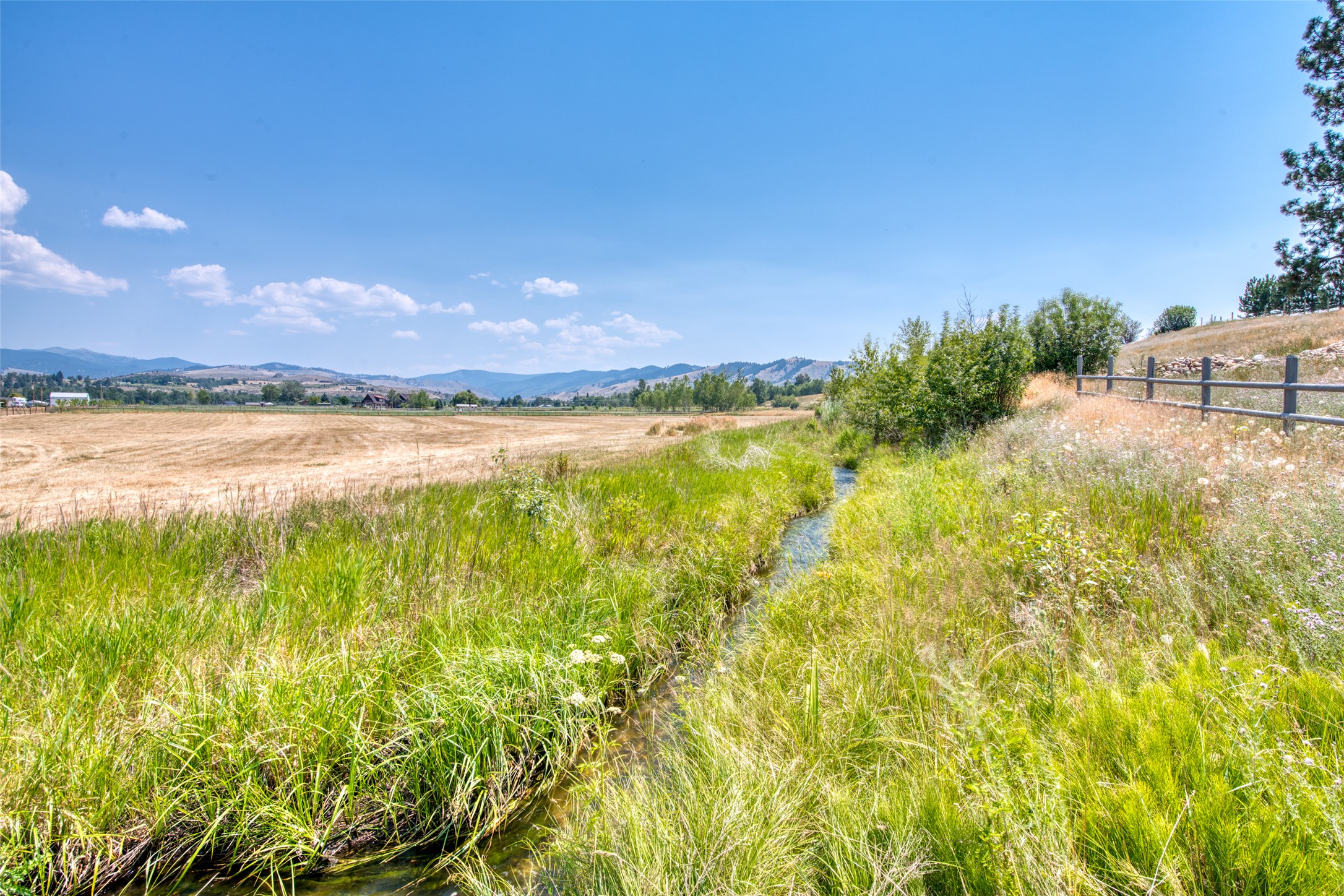 Hamilton, Montana 59840, United States, 3 Bedrooms Bedrooms, ,3 BathroomsBathrooms,Residential,Active,104354