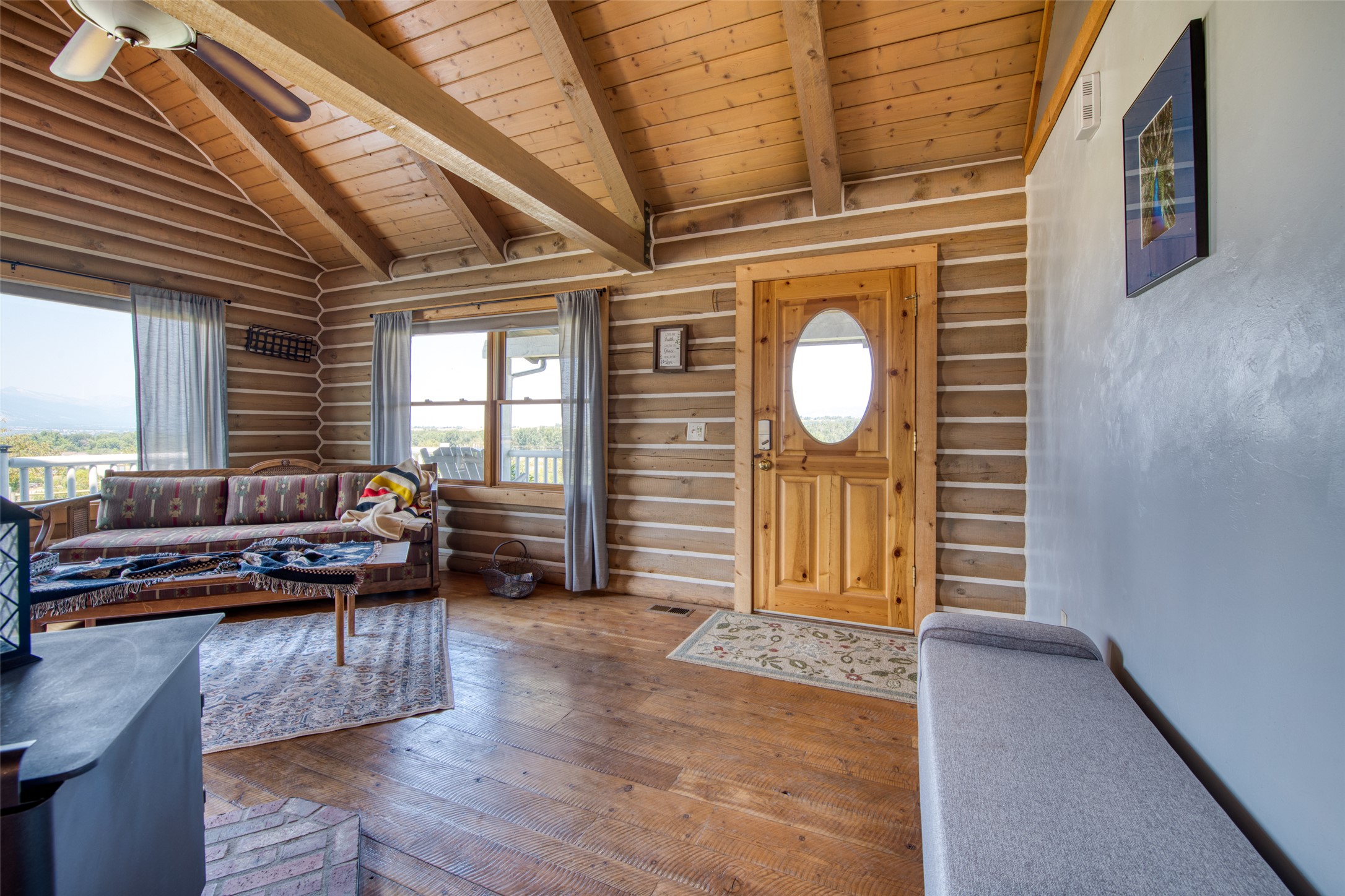 Hamilton, Montana 59840, United States, 3 Bedrooms Bedrooms, ,3 BathroomsBathrooms,Residential,Active,104354