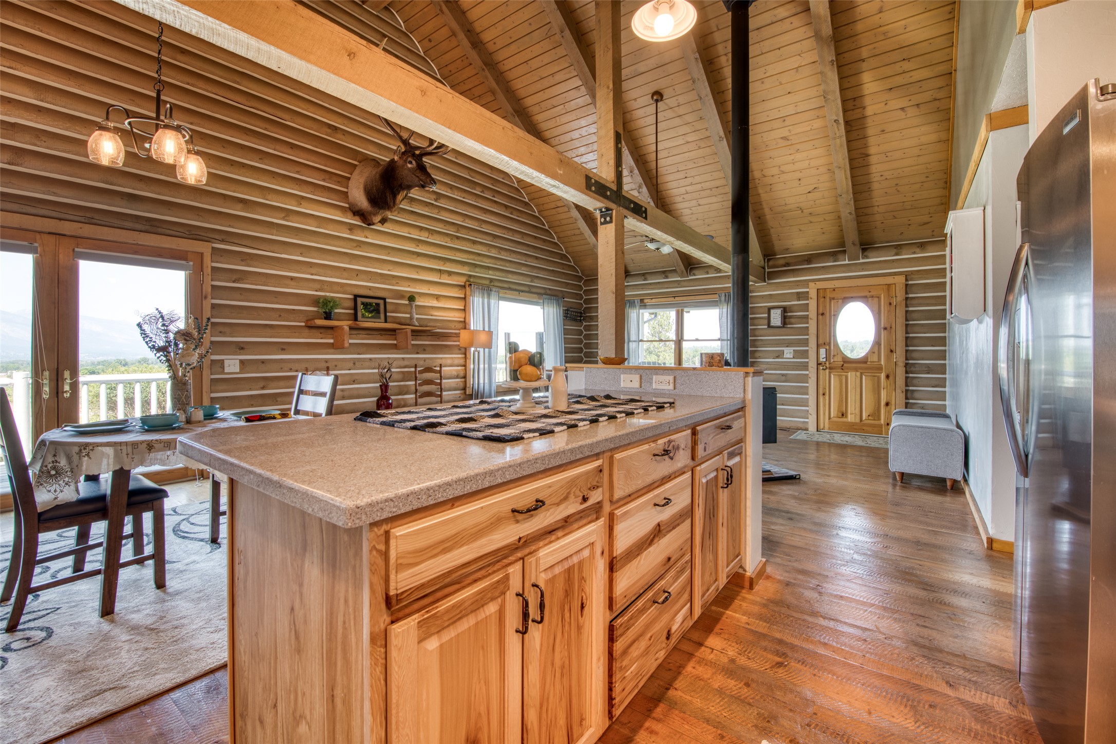 Hamilton, Montana 59840, United States, 3 Bedrooms Bedrooms, ,3 BathroomsBathrooms,Residential,Active,104354