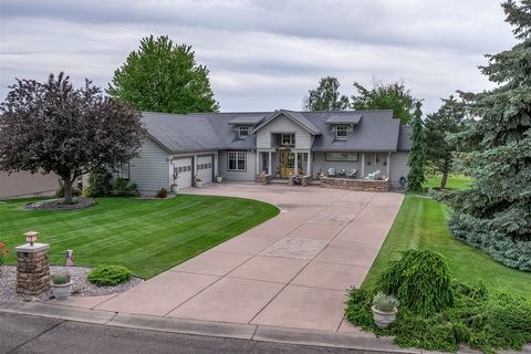 Photo of 207 Eagle Drive, Polson, MT 59860 (MLS # 30072712)