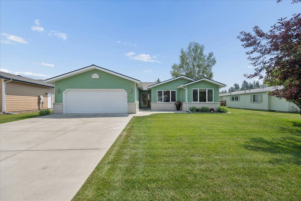 Photo of 101 Trevino Drive, Kalispell, MT 59901 (MLS # 30075360)