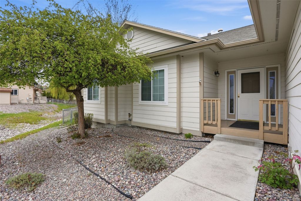 Photo of 2426 42nd Street, Missoula, MT 59803 (MLS # 30066649)