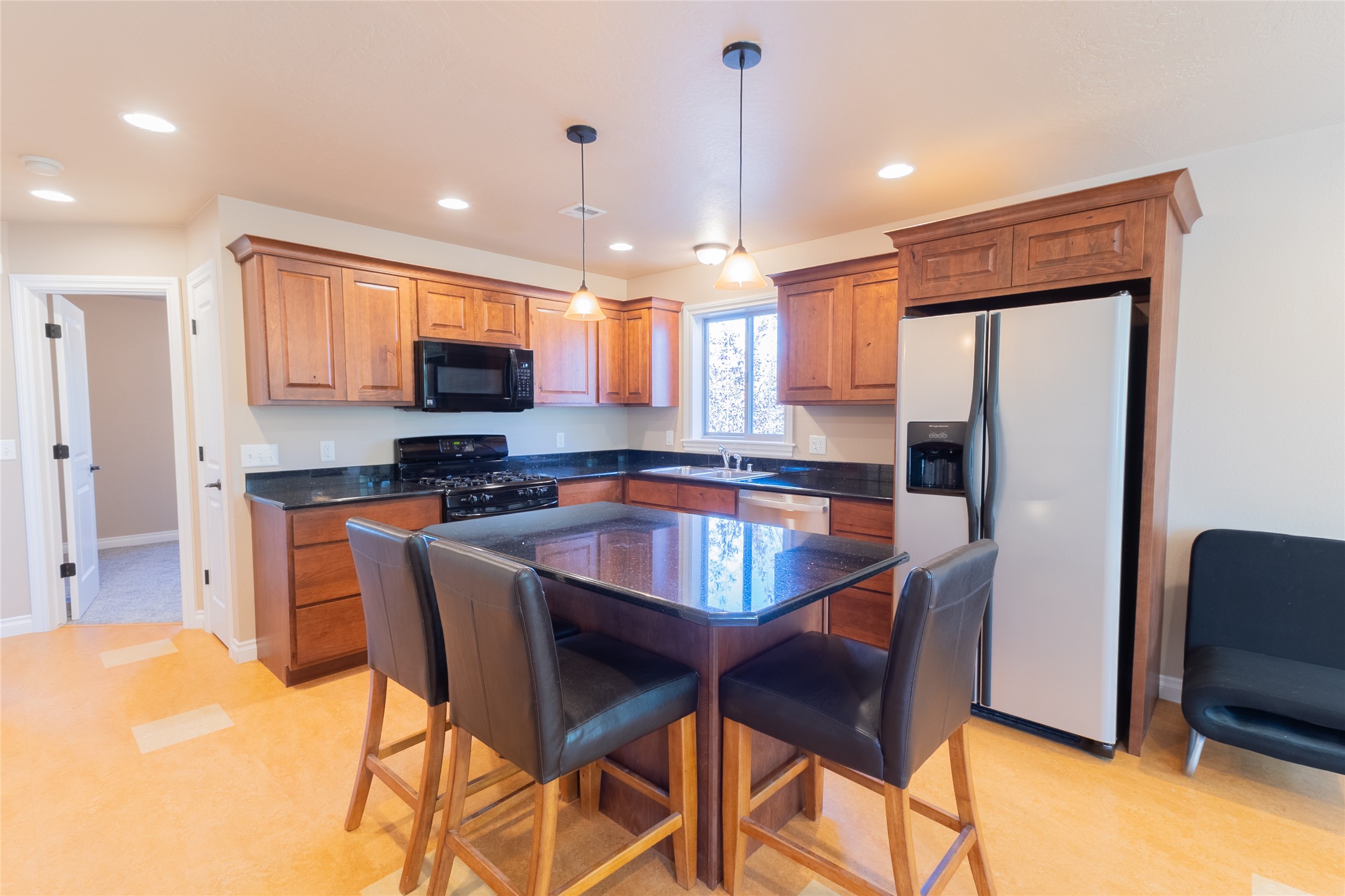 1105 Stephens Avenue 2