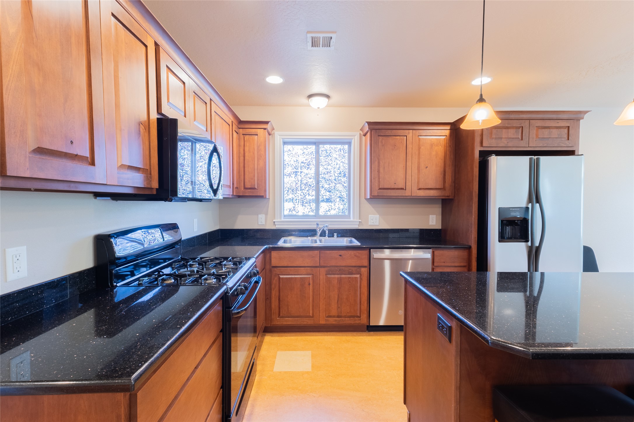 1105 Stephens Avenue 2